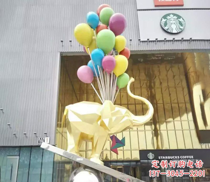 黄冈不锈钢踩球的小象雕塑