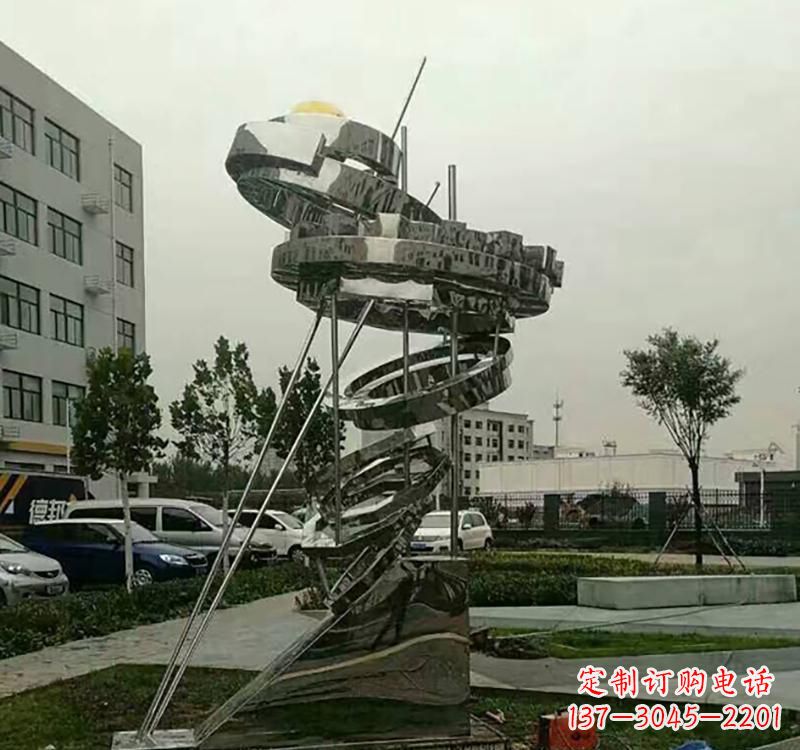 黄冈不锈钢戒指雕塑——点缀城市美景