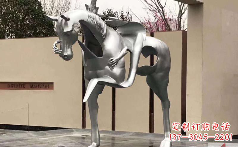 黄冈不锈钢骑马雕塑精美外形与经久耐用
