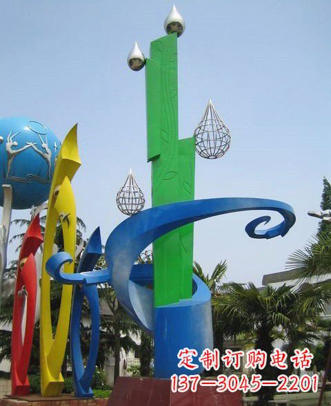 黄冈不锈钢水滴雕塑非凡的艺术美学