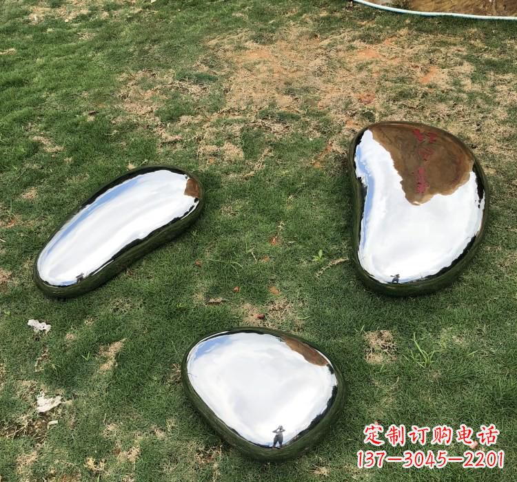 黄冈不锈钢鹅卵石雕塑精致与经典的完美结合