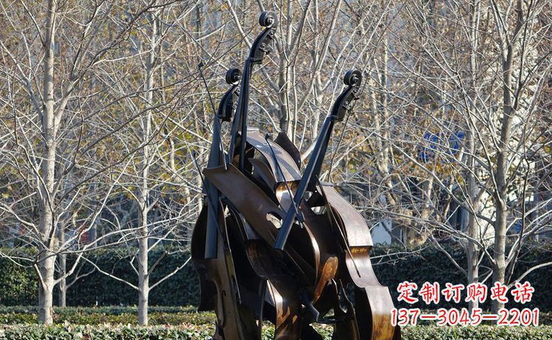黄冈不锈钢大提琴雕塑细节丰富的艺术象征