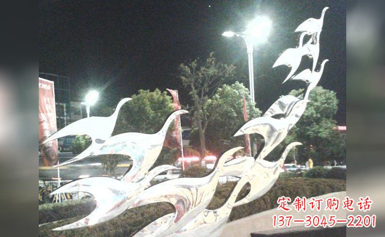 黄冈不锈钢大雁雕塑——灿烂的翱翔
