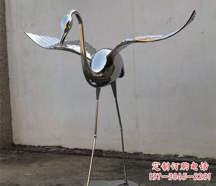 黄冈不锈钢锻造的丹顶鹤雕塑
