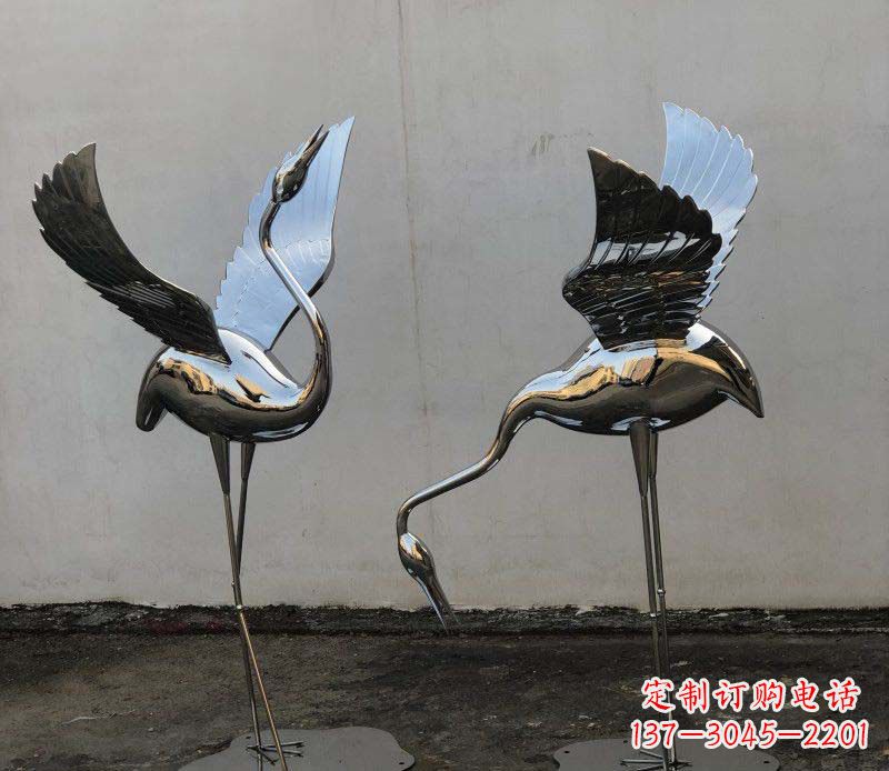 黄冈不锈钢锻造仙鹤雕塑精美的艺术品