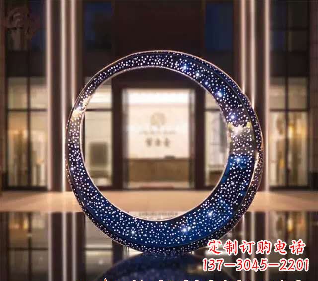 黄冈不锈钢发光月亮雕塑照亮夜空的梦幻之光
