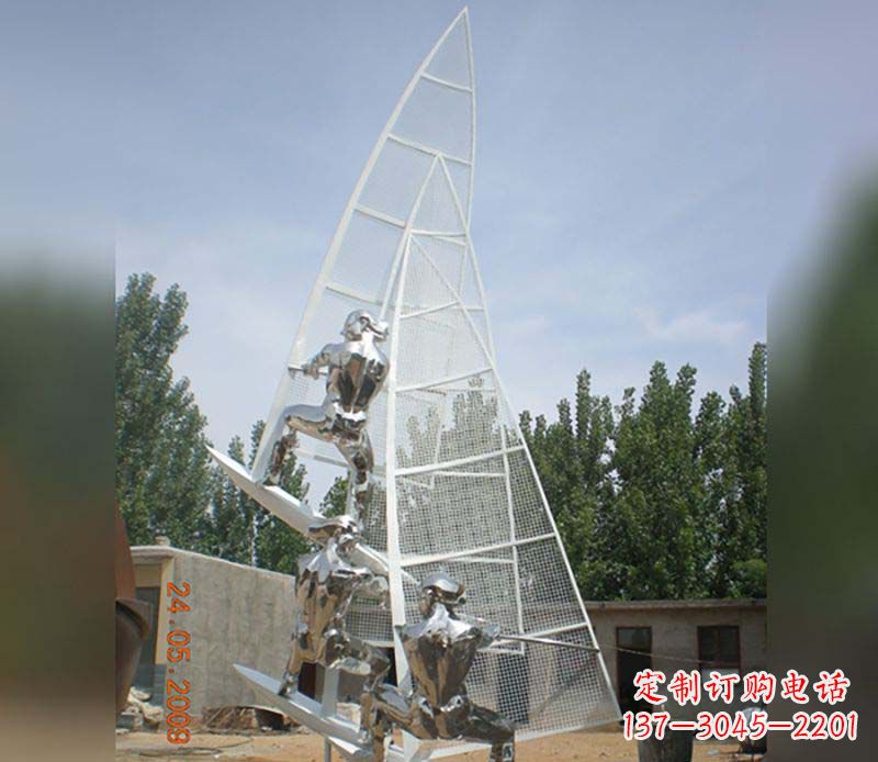 黄冈不锈钢帆船给公园带来美丽的景致
