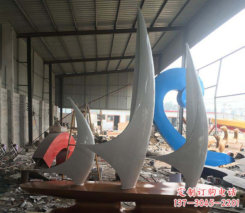黄冈该雕塑,