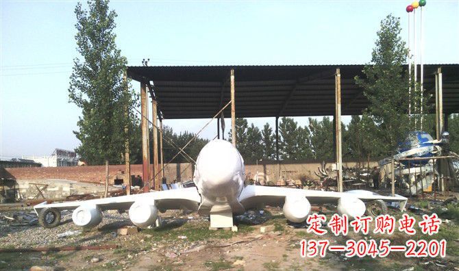 黄冈不锈钢飞机雕塑给空中飞行者的致敬