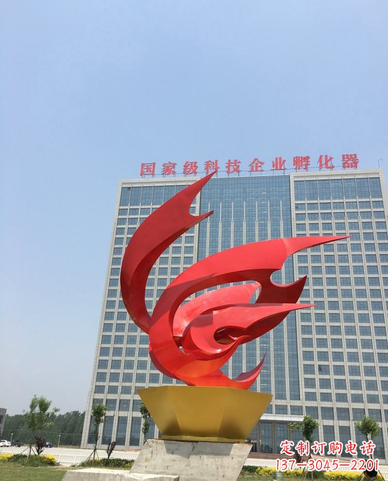 黄冈不锈钢凤凰雕塑一种具有传统文化内涵的艺术品