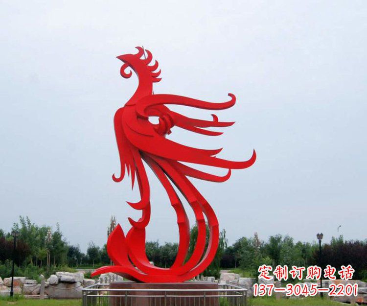 黄冈精美凤凰雕塑点亮凤凰公园