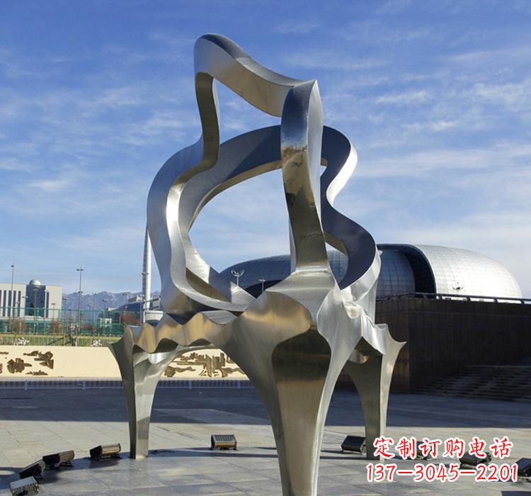 黄冈不锈钢钢琴雕塑让音乐穿越时空