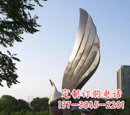 黄冈不锈钢鸽子雕塑美丽的象征