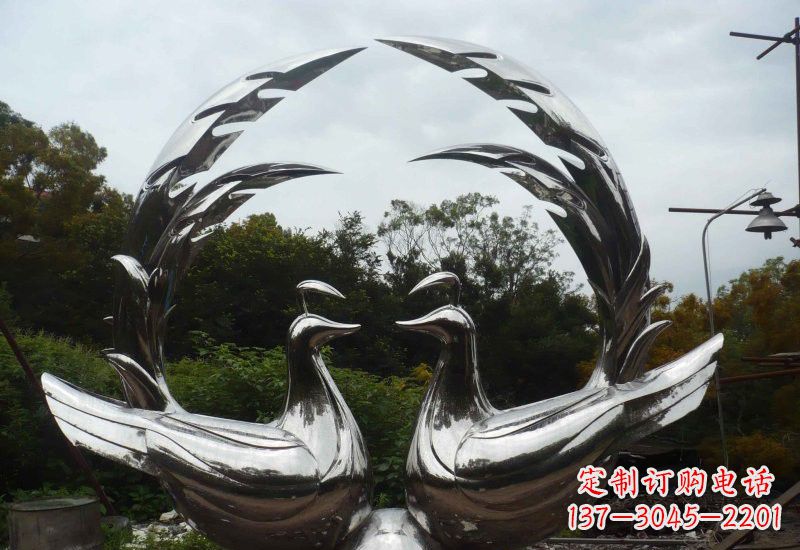 黄冈不锈钢孔雀雕塑精致美丽的艺术品