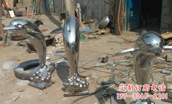 黄冈不锈钢海豚雕塑——美丽的海洋之灵