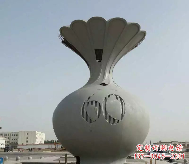 黄冈精美不锈钢花篮雕塑