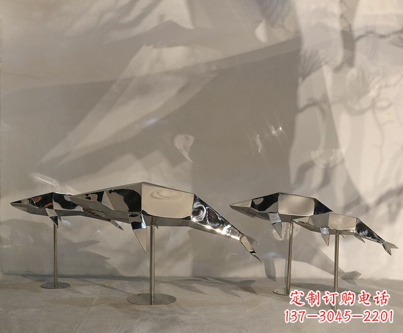 黄冈不锈钢海豚雕塑——精致的艺术形式