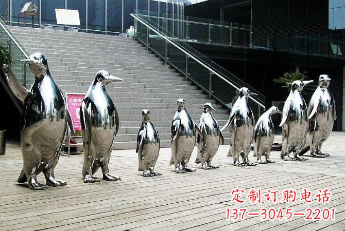 黄冈企鹅雕塑——精致的不锈钢艺术