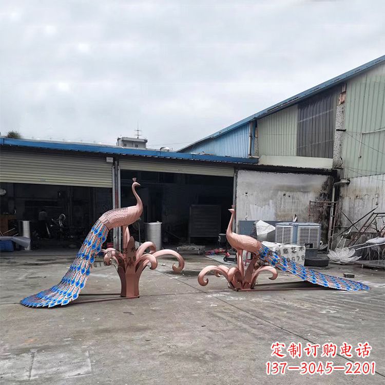 黄冈不锈钢孔雀彩色雕塑