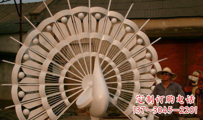 黄冈不锈钢孔雀开屏雕塑