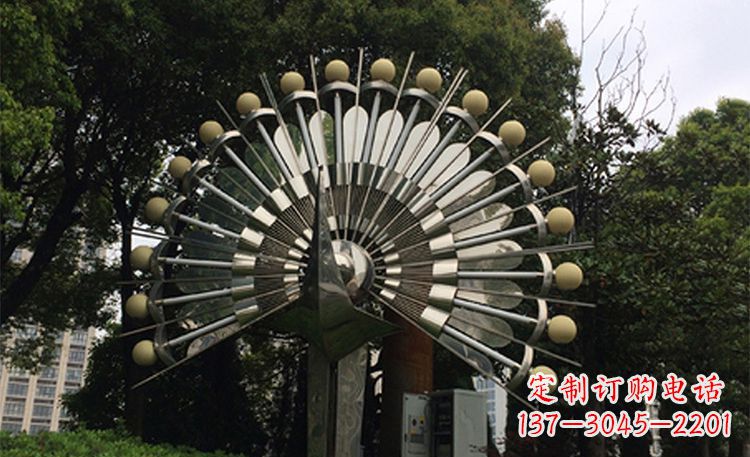 黄冈美丽的不锈钢孔雀雕塑