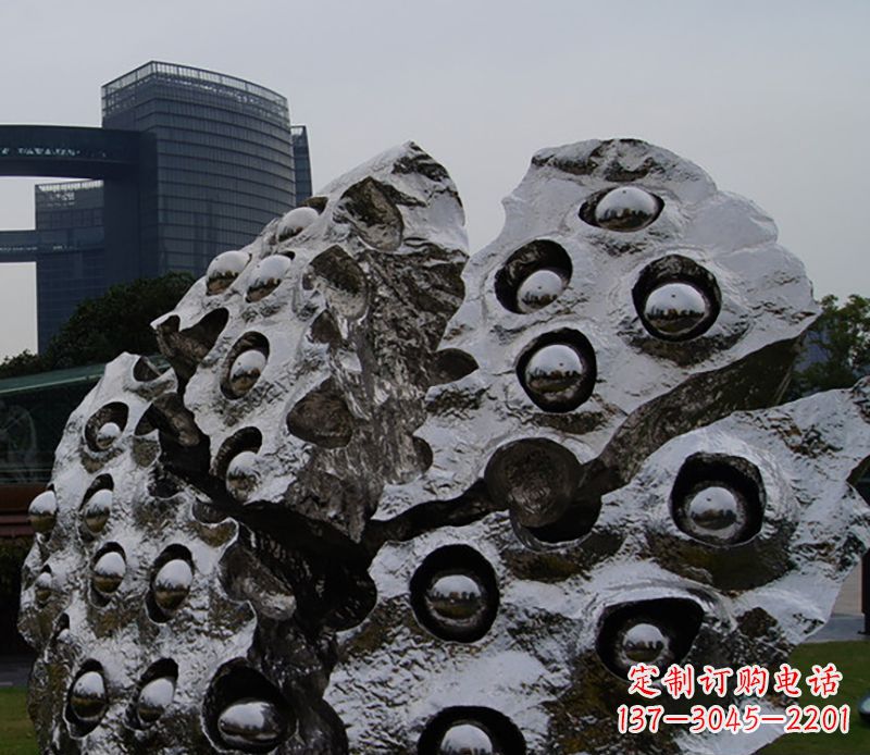 黄冈不锈钢莲蓬雕塑精美绝伦