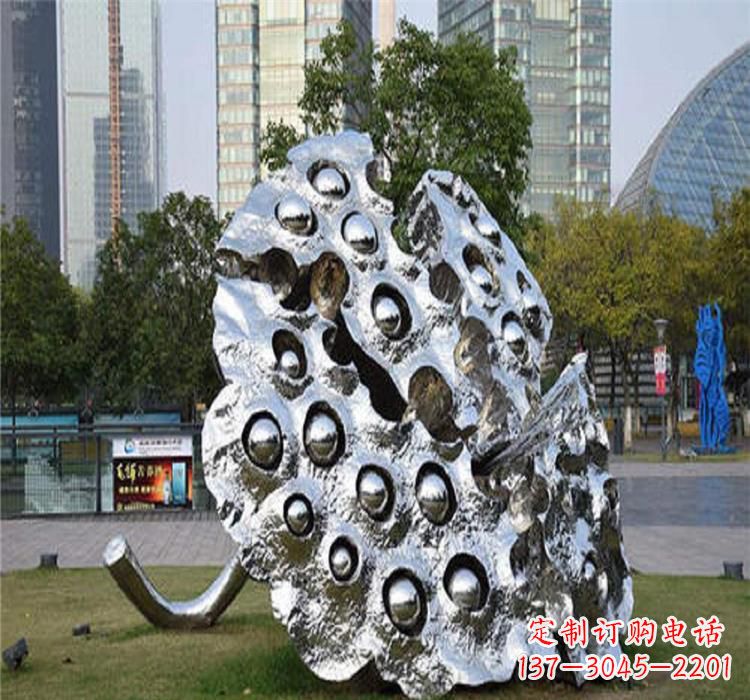 黄冈不锈钢莲蓬雕塑源自中国传统文化的精美作品