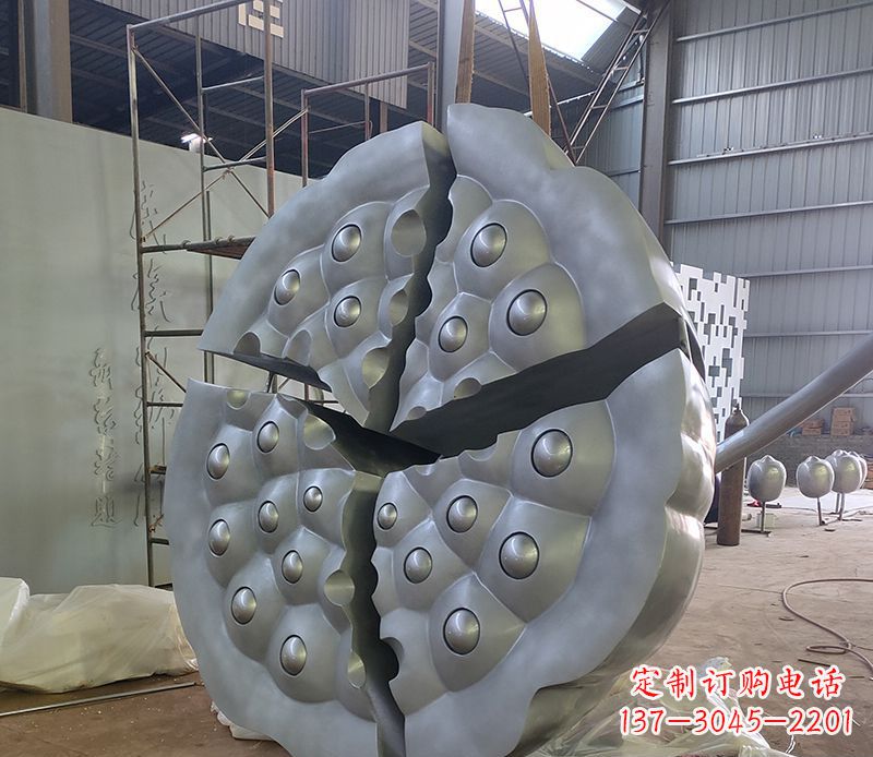 黄冈不锈钢莲蓬雕塑精美外形 引人入胜