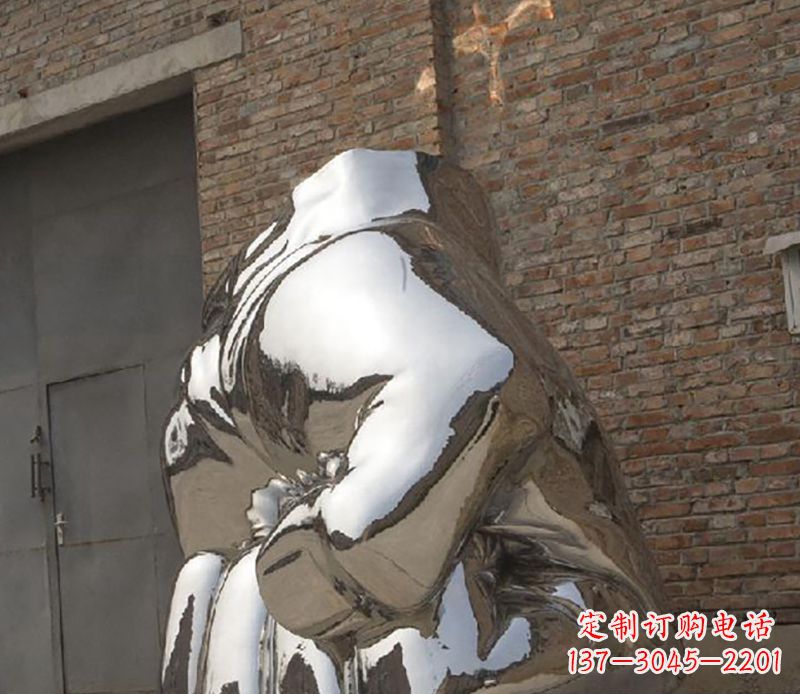 黄冈不锈钢拳头雕塑