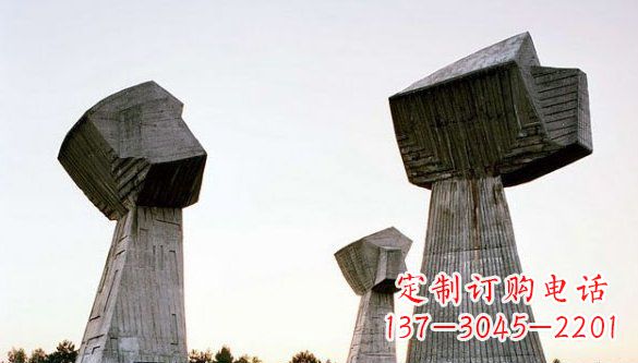 黄冈不锈钢拳头一种独特的雕塑材料