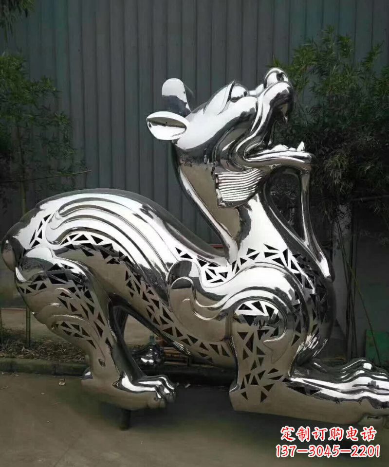 黄冈不锈钢麒麟象征着祥和与美好