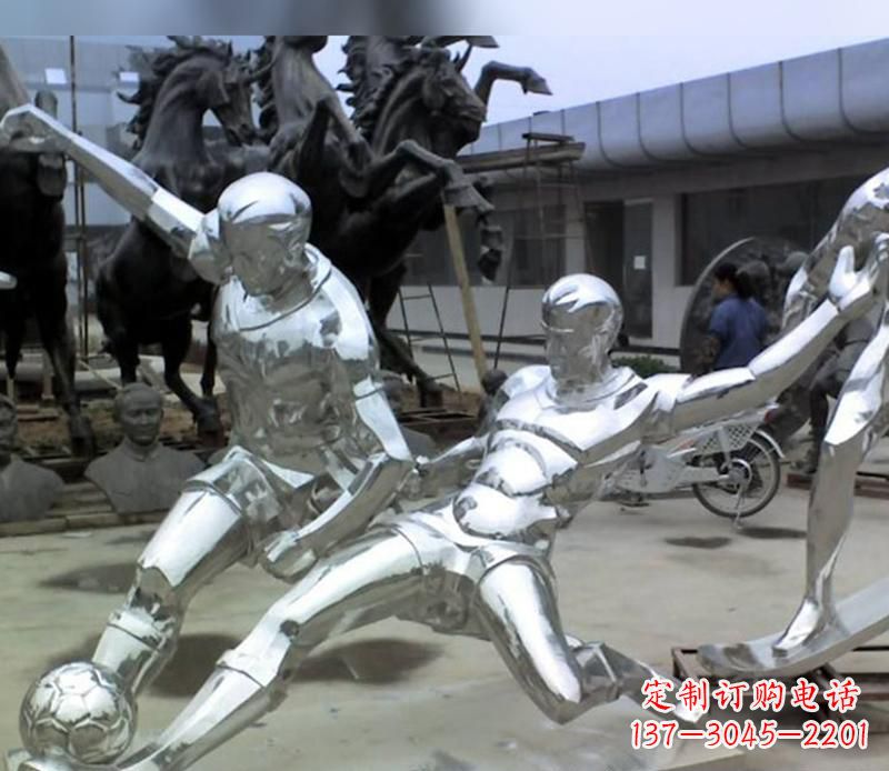 黄冈足球运动雕塑