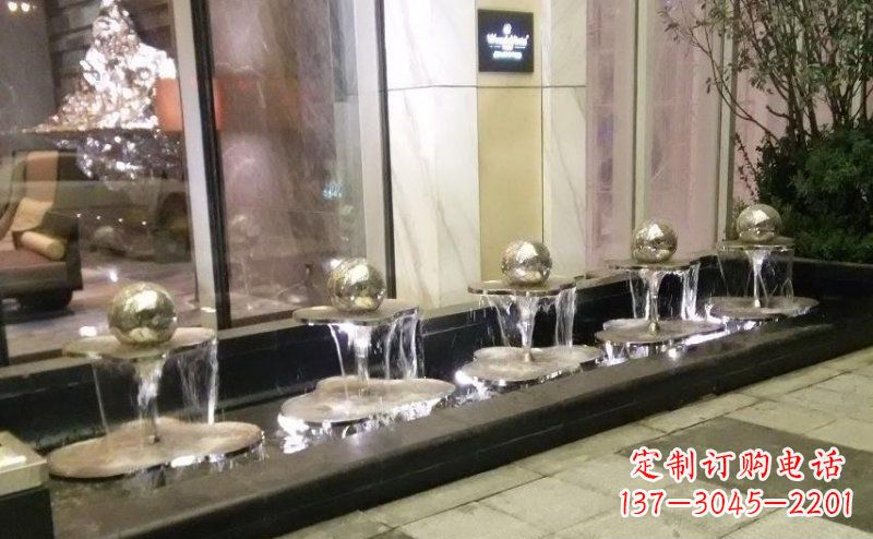 黄冈不锈钢小喷泉雕塑美丽之灵