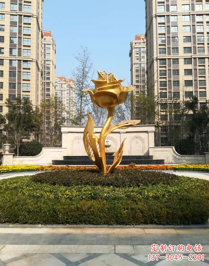 黄冈不锈钢小区玫瑰花雕塑浓郁情感的视觉体验