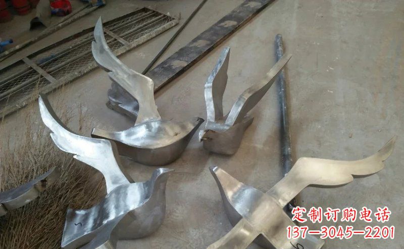 黄冈精美的不锈钢小型鸽子雕塑