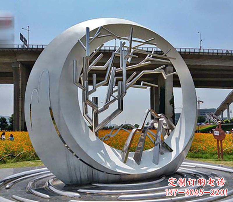 黄冈不锈钢异形圆环雕塑精致而优雅