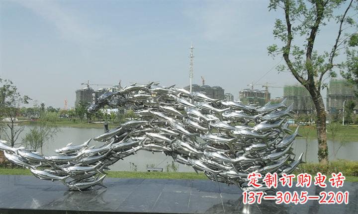 黄冈精美动物雕塑点缀不锈钢鱼群公园