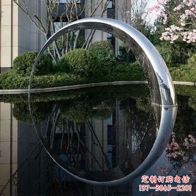 黄冈不锈钢月亮雕塑璀璨照亮夜空
