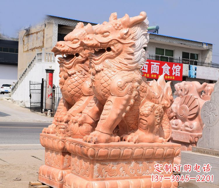 黄冈传说中的麒麟雕塑