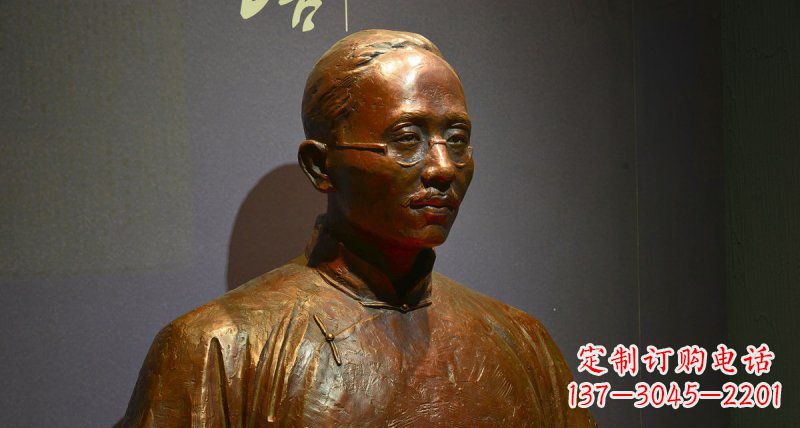 黄冈蔡元培——一位传奇民族英雄的雕塑