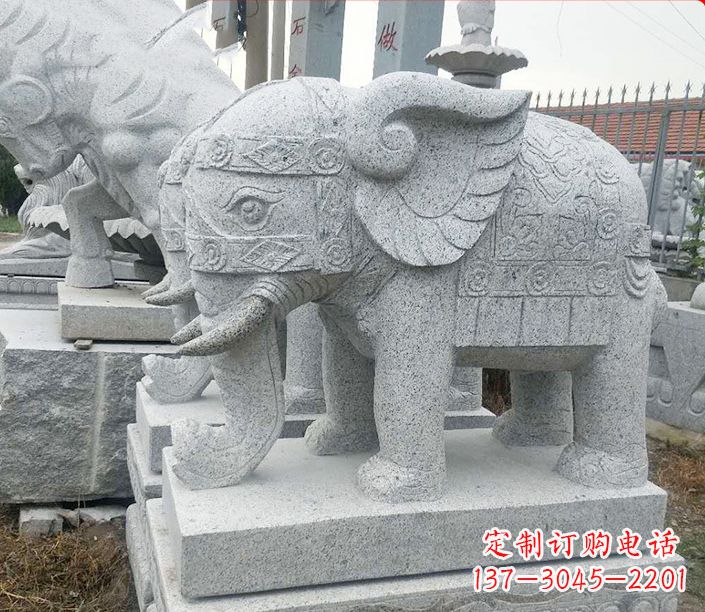 黄冈藏传佛教大象雕塑