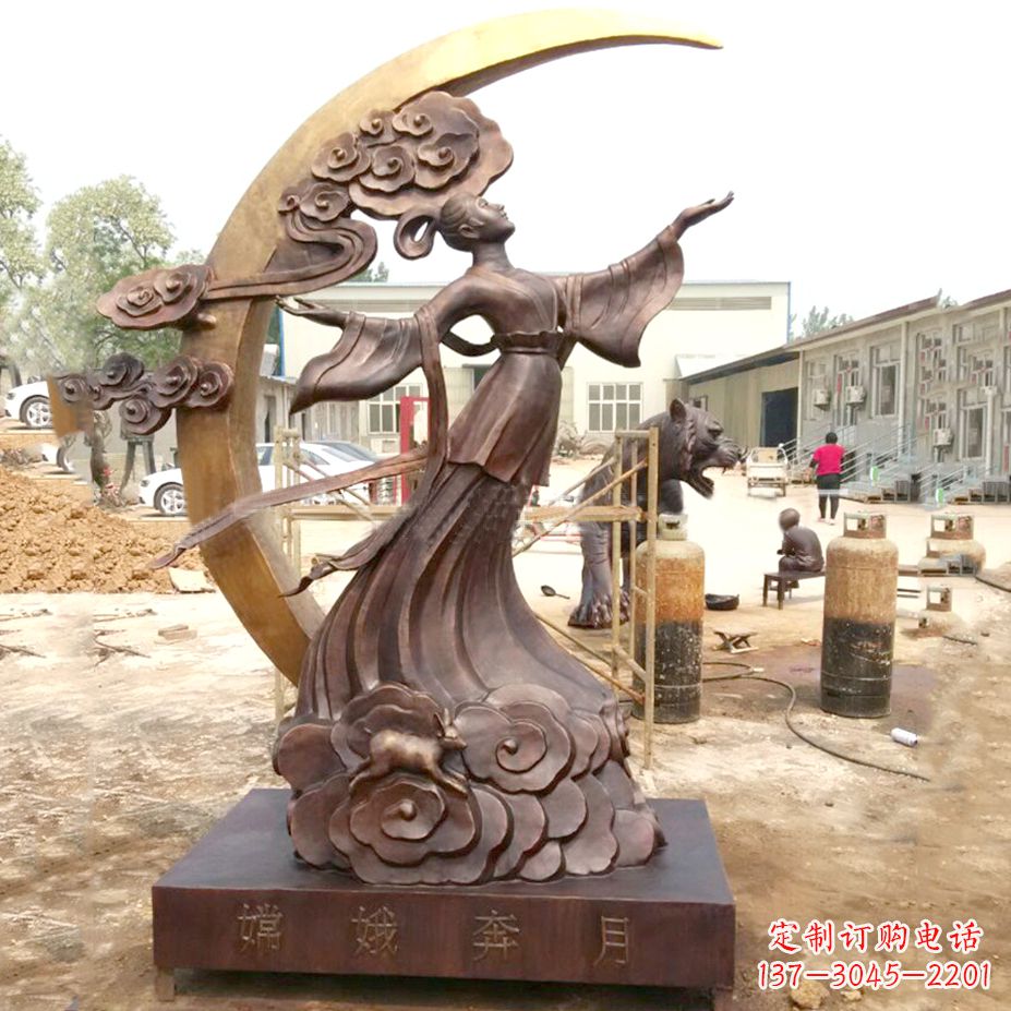 黄冈嫦娥奔月黄金雕塑-铸铜神话人物上古美女雕像