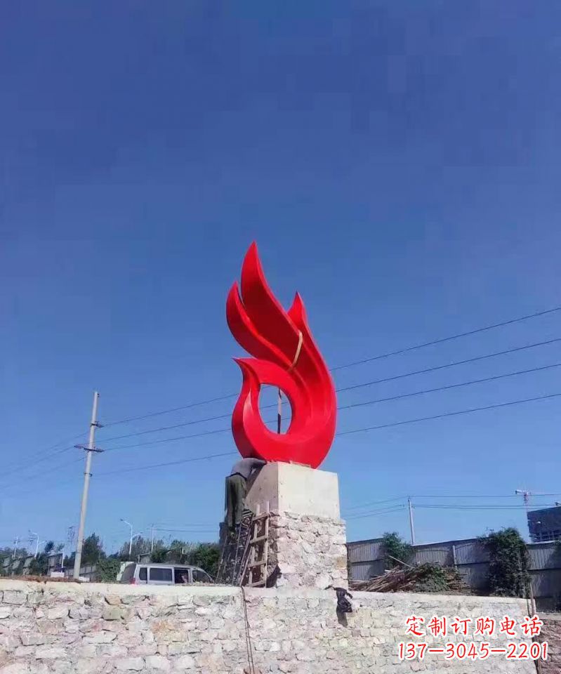 黄冈凤凰雕塑点缀城市的不锈钢景观
