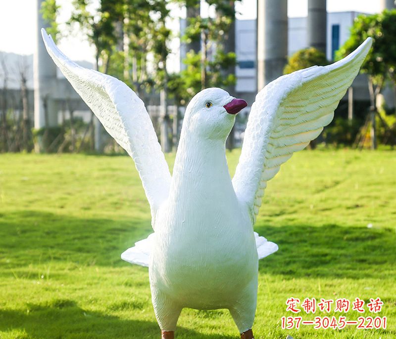 黄冈城市雕塑和平鸽