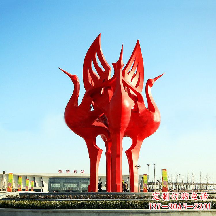 黄冈城市广场4只展翅欲飞的不锈钢仙鹤动物景观雕塑