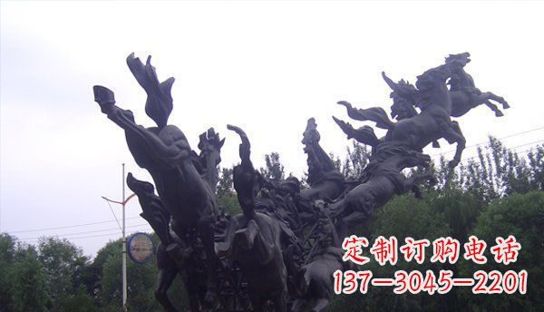 黄冈城市马群广场铜雕
