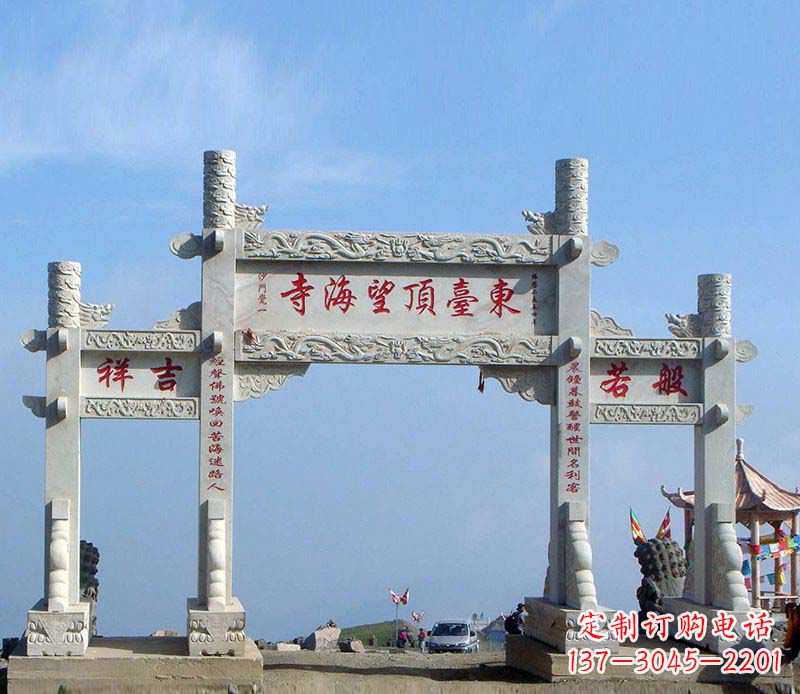 黄冈石雕牌坊传承中国古典建筑文化