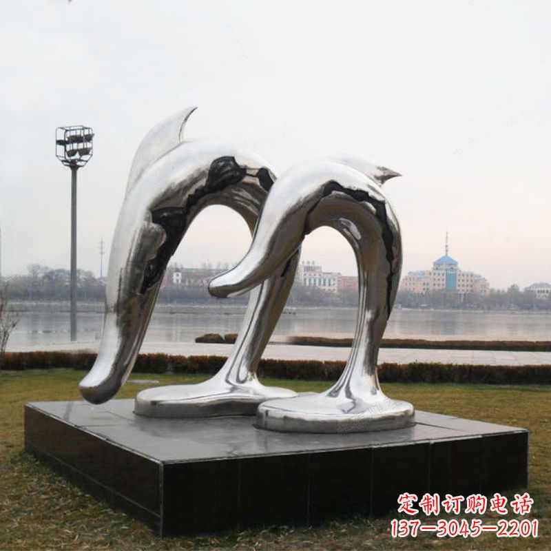 黄冈海豚公园动物景观雕塑的精灵