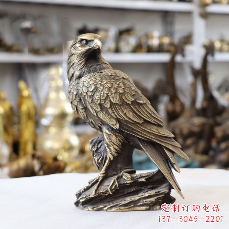 黄冈纯铜老鹰雕塑传承自然之美