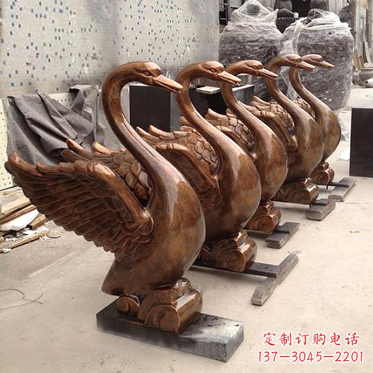 黄冈纯铜喷水天鹅雕塑